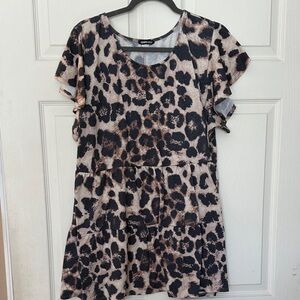 HEIMISH USA Black and Taupe Printed Top